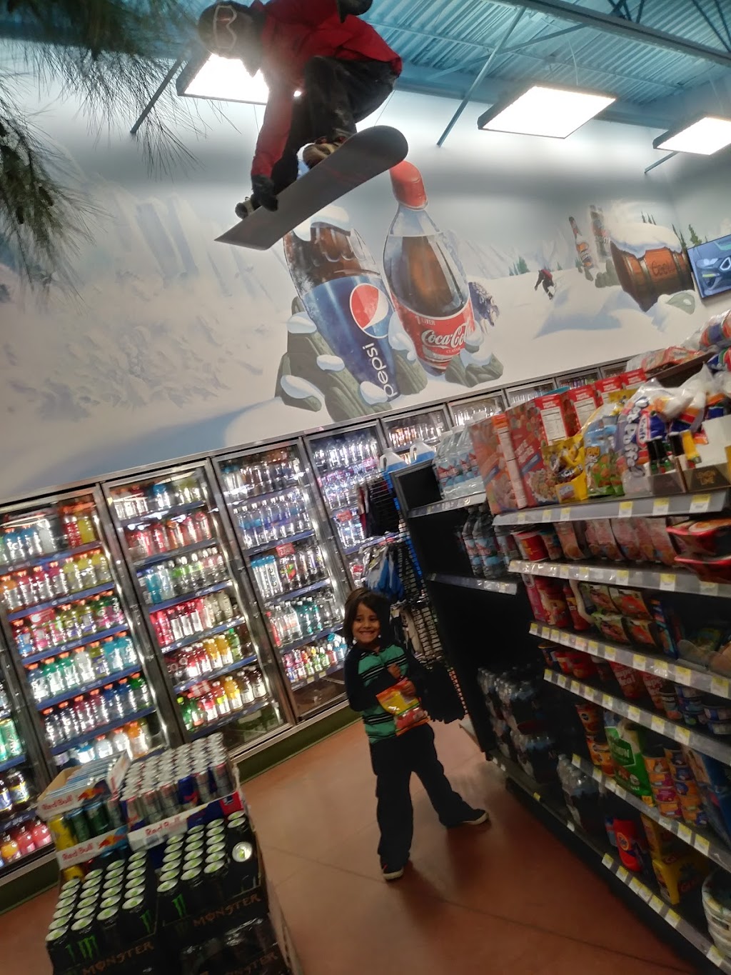 Maverik Adventures First Stop | restaurant | 1301 Navajo Blvd, Holbrook, AZ 86025, USA | 9285249310 OR +1 928-524-9310