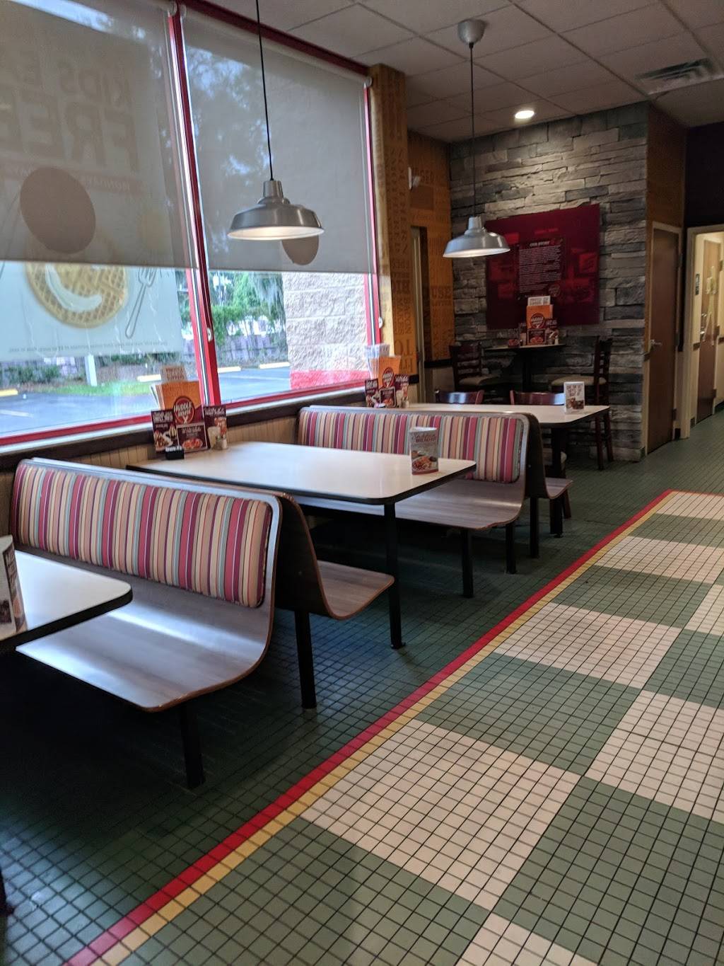 Huddle House | restaurant | 321 South, US-41, Inverness, FL 34450, USA | 3524231276 OR +1 352-423-1276