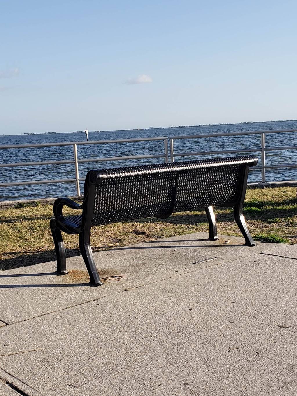 Santorini Lobby Lounge | night club | 3124, 105 N Bayshore Dr, Safety Harbor, FL 34695, USA | 7277261161 OR +1 727-726-1161