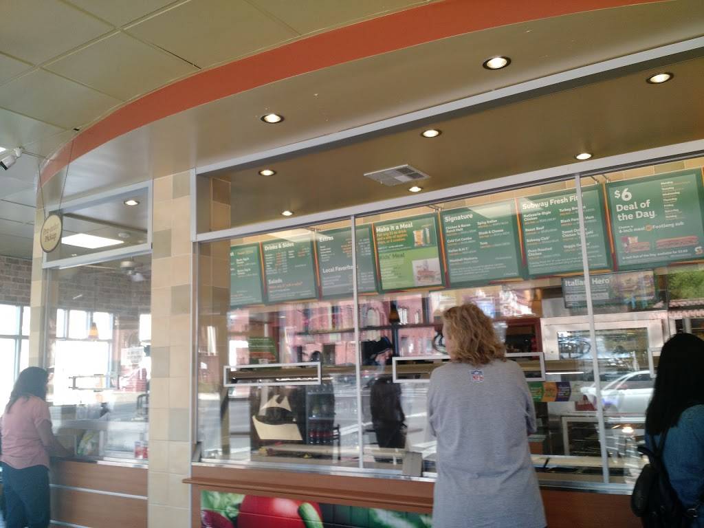 Subway Restaurants | restaurant | 1745 Sonoma Blvd, Vallejo, CA 94590, USA | 7075563220 OR +1 707-556-3220