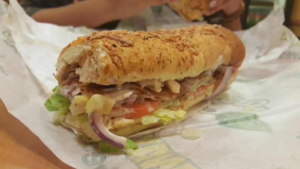 Subway Restaurants | restaurant | 205 University Ave, Palo Alto, CA 94301, USA | 6503251805 OR +1 650-325-1805
