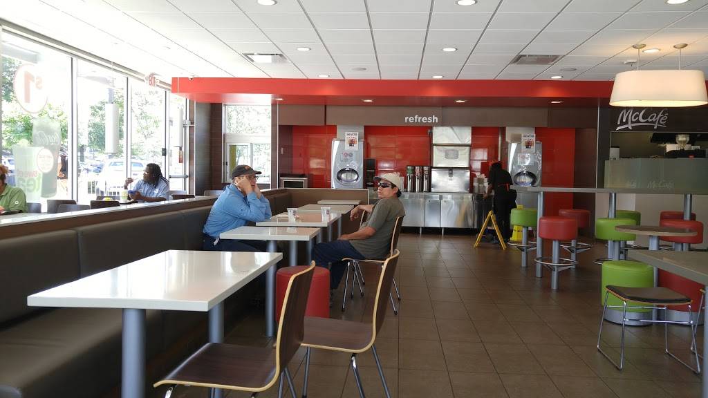 McDonalds | cafe | 2350 Cheshire Bridge Rd NE, Atlanta, GA 30324, USA | 4049299833 OR +1 404-929-9833