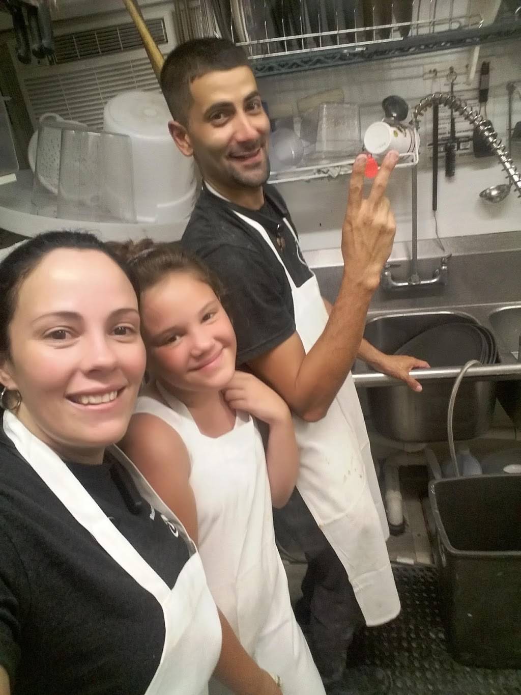 Macks Pizza of Stone Harbor | restaurant | 8301 3rd Ave, Stone Harbor, NJ 08247, USA | 6093686224 OR +1 609-368-6224