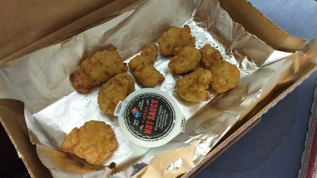 Dominos Pizza | meal delivery | 900 Henderson St, Fort Worth, TX 76102, USA | 8173358888 OR +1 817-335-8888