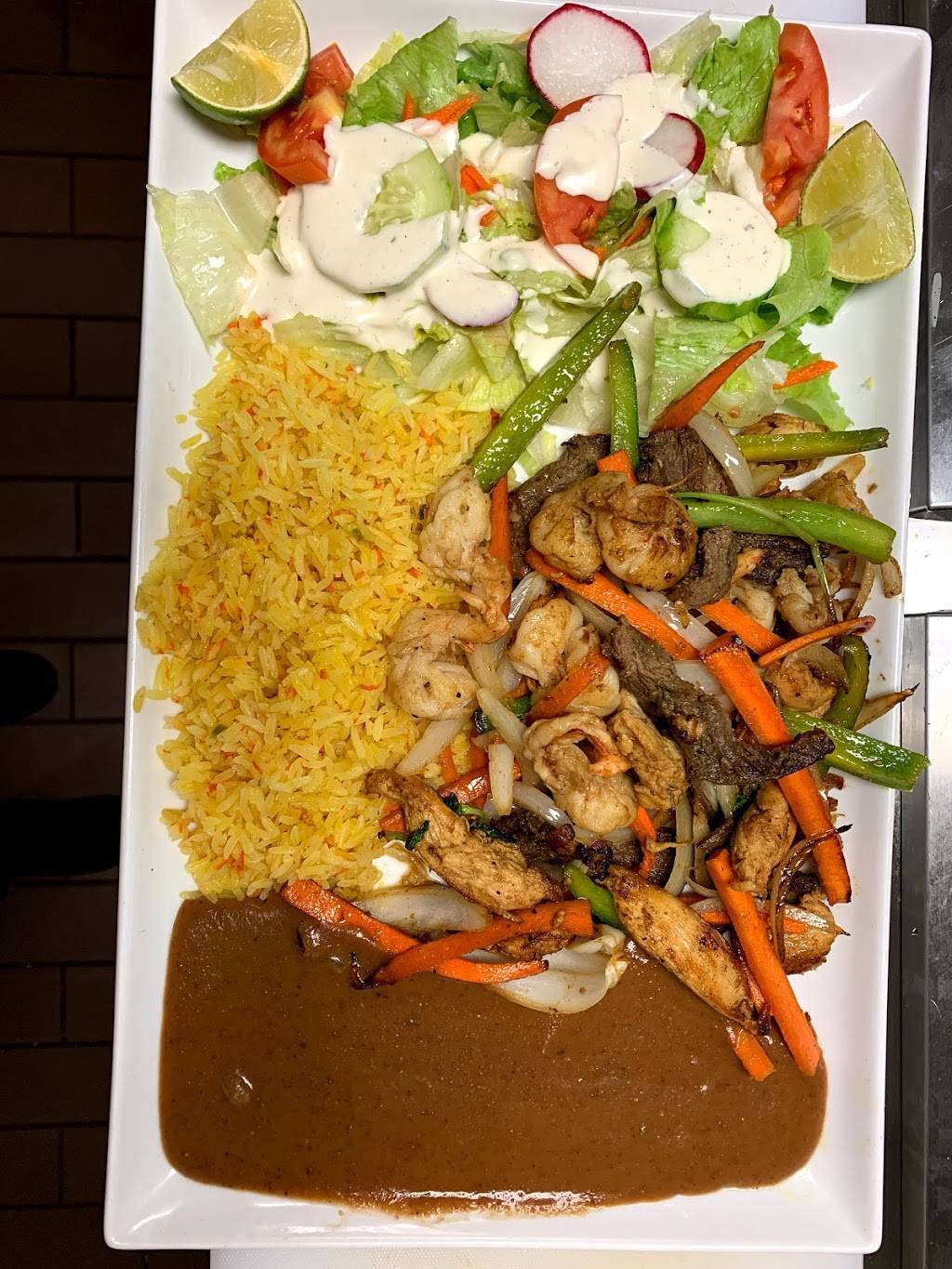 Restaurante Salvadoreño Los Platanares # 2 | restaurant | 19510 Hesperian Blvd, Hayward, CA 94541, USA | 5102745003 OR +1 510-274-5003