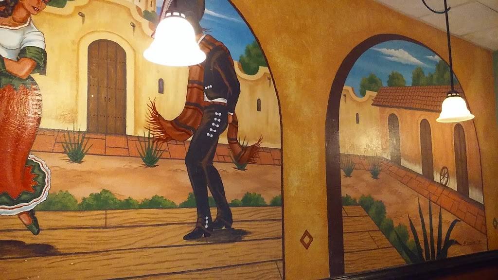 Tlaquepaque Mexican Grille & Restaurant | restaurant | 710 E Atkins St, Dobson, NC 27017, USA | 3363562130 OR +1 336-356-2130