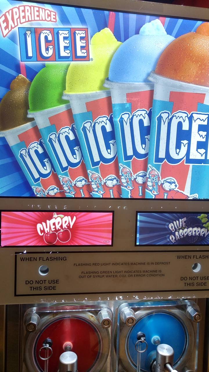 Pretzelmaker | restaurant | 221 Glendale Ave, St. Catharines, ON L2T 2K9, Canada | 9057041493 OR +1 905-704-1493