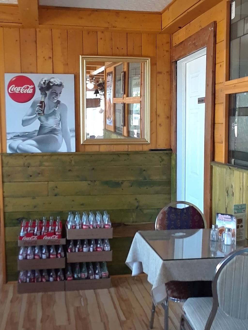 Casse Croute St-Ignace | restaurant | 134 Chemin de la Traverse, Saint-Ignace-de-Loyola, QC J0K 2P0, Canada | 4508362323 OR +1 450-836-2323