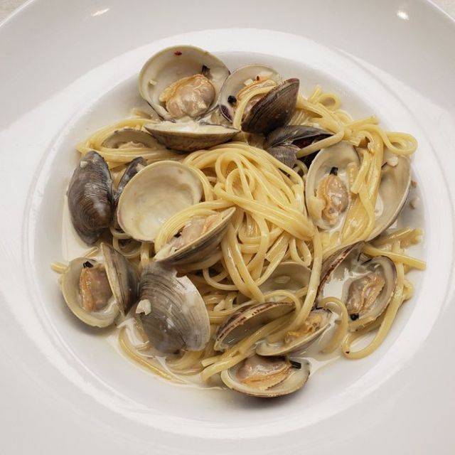 Ohio City Pizzeria | meal delivery | 3223 Lorain Ave, Cleveland, OH 44113, USA | 2162815252 OR +1 216-281-5252