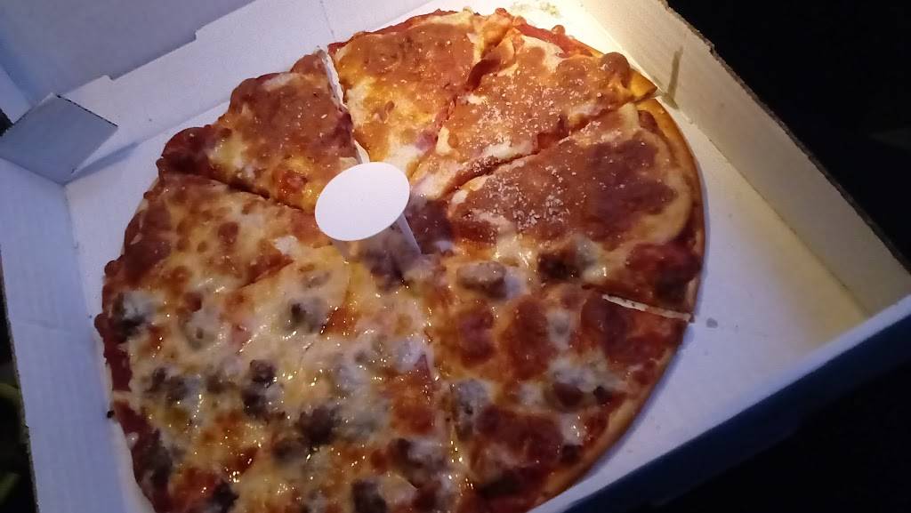 Elicias Pizza | restaurant | 3209 Gravois Ave #2856, St. Louis, MO 63118, USA | 3147717777 OR +1 314-771-7777