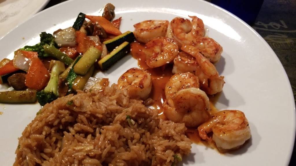 Sakura Hibachi Sushi Bar | restaurant | 13 Litchfield Plaza, Litchfield, IL 62056, USA | 2173246666 OR +1 217-324-6666