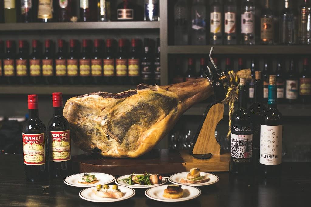 El Lugar | restaurant | 525 S 4th St, Columbus, OH 43206, USA | 6146707195 OR +1 614-670-7195