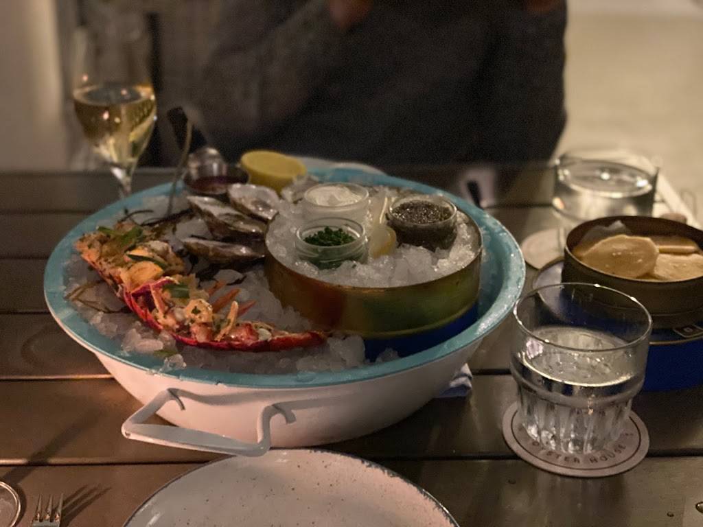 Delaney Oyster House | restaurant | 115 Calhoun St, Charleston, SC 29401, USA | 8435940099 OR +1 843-594-0099