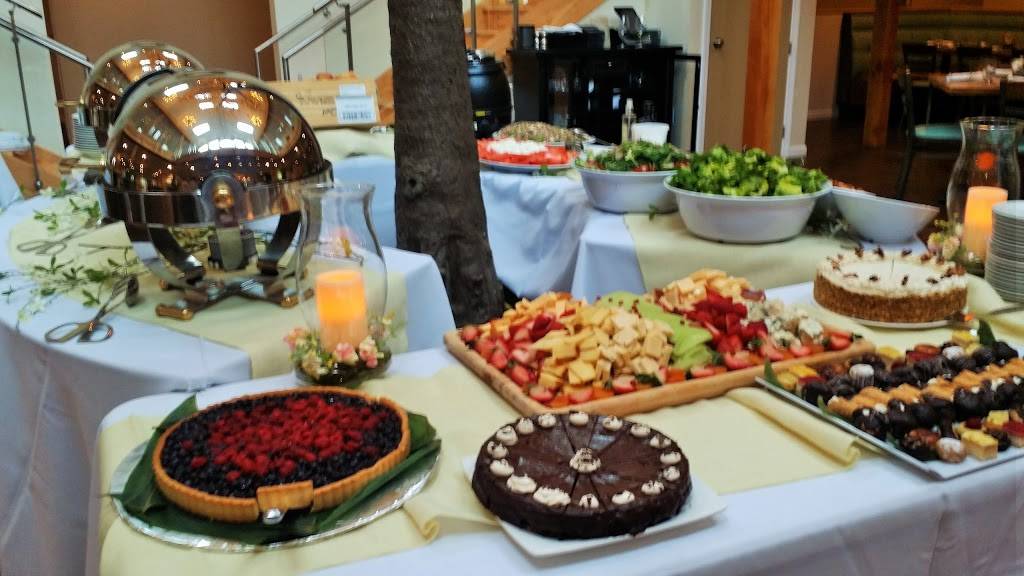 Fire at the Ridge & Ridgeside Tavern | restaurant | 99 Powder Hill Rd, Middlefield, CT 06455, USA | 8608525444 OR +1 860-852-5444