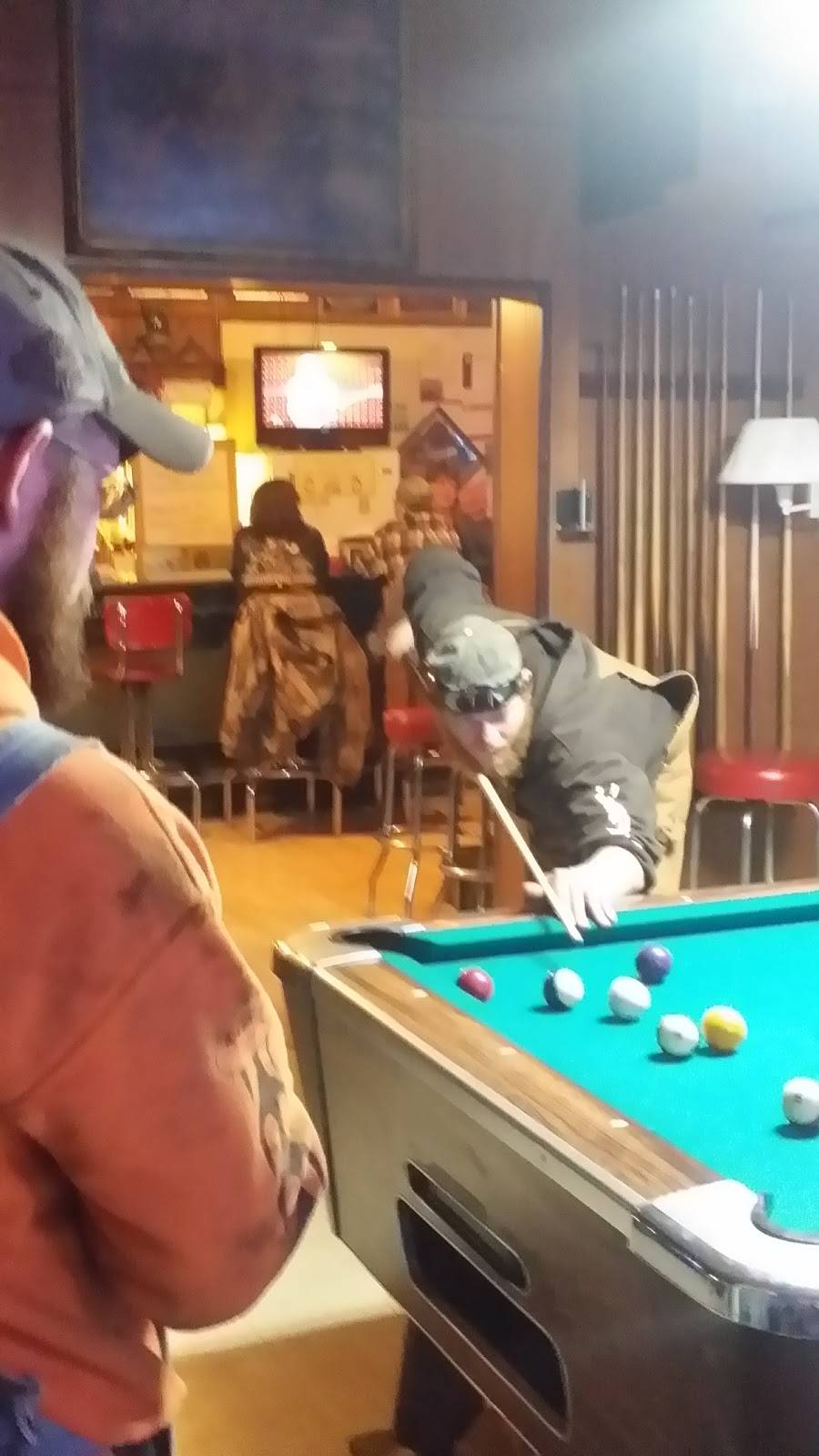 Phillips Station | restaurant | 210 Main St, St David, IL 61563, USA | 3096682250 OR +1 309-668-2250