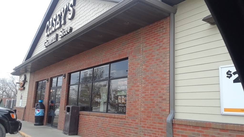 Caseys | meal takeaway | 106 E 6th St, Lyndon, KS 66451, USA | 7858284939 OR +1 785-828-4939