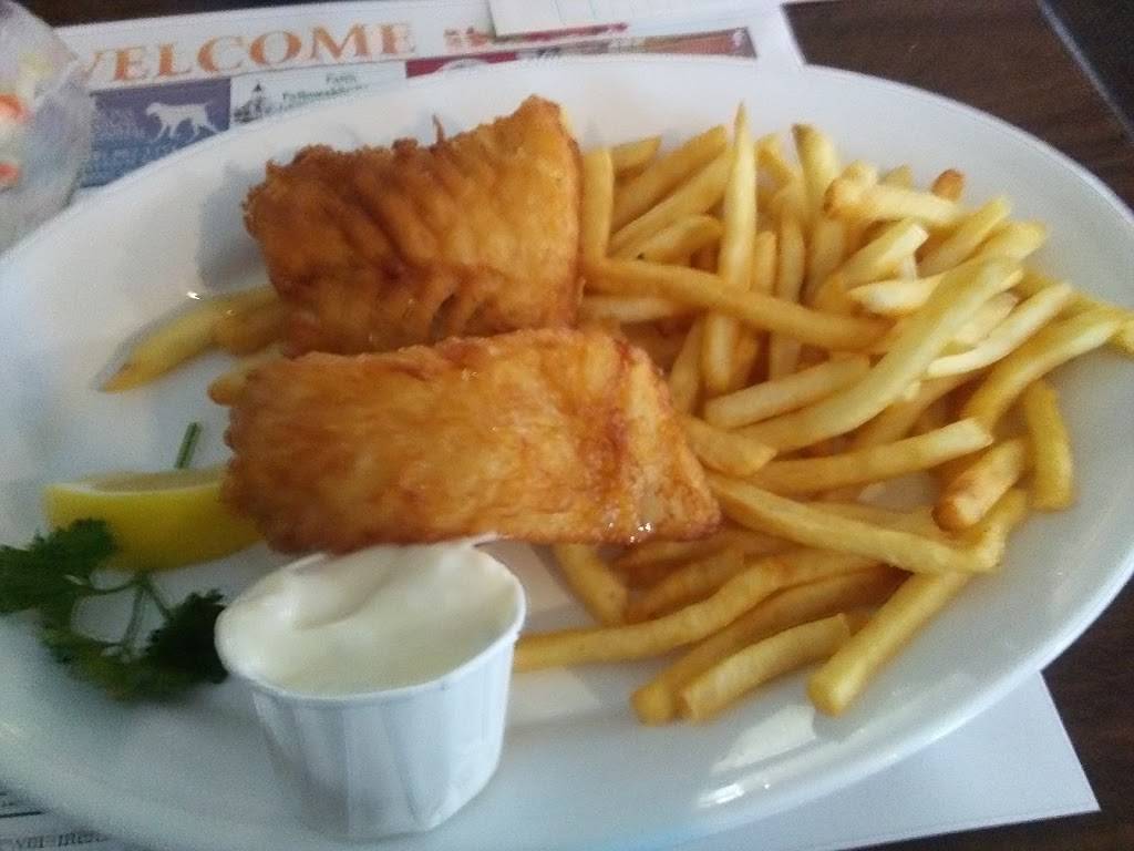 Lenzs Country Side Restaurant | restaurant | 13940 9 Mile Rd, Kaleva, MI 49645, USA | 2313623116 OR +1 231-362-3116