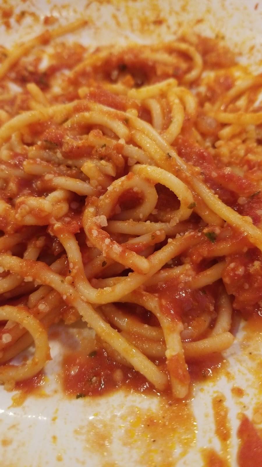 ABC PIZZA | restaurant | 2233 Northampton St, Holyoke, MA 01040, USA | 4135344222 OR +1 413-534-4222