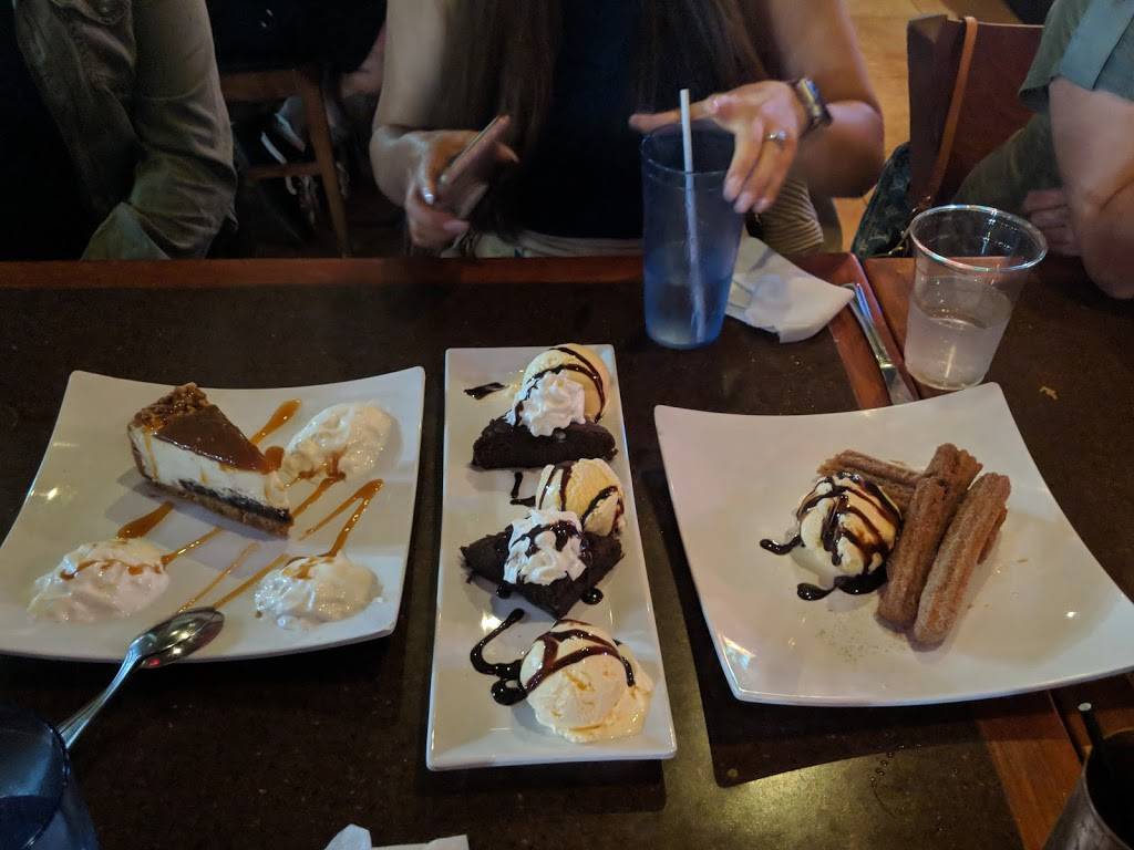 Fire and Ice Grill and Bar | restaurant | 321 W Katella Ave, Anaheim, CA 92802, USA | 7148089757 OR +1 714-808-9757