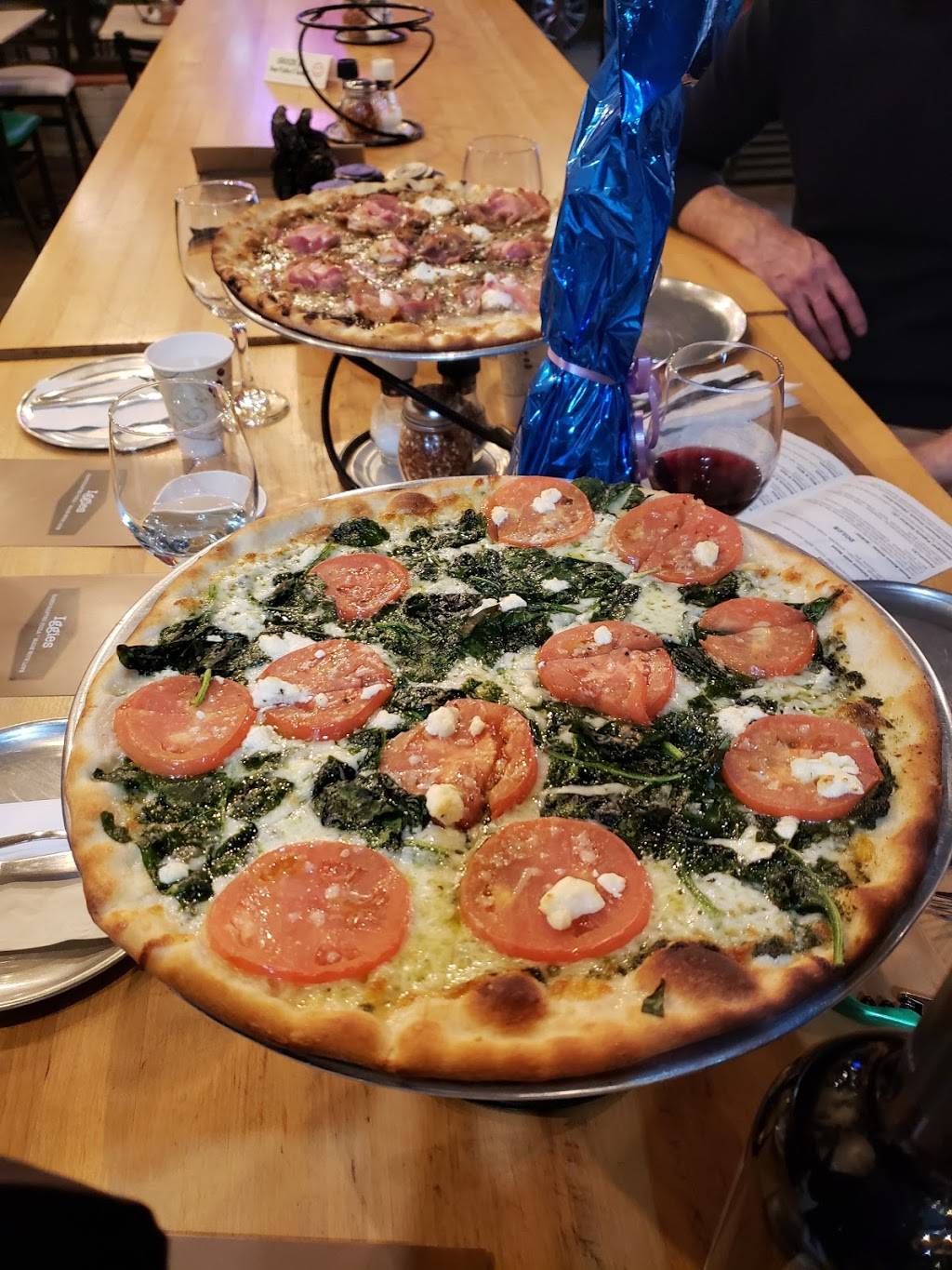 Iggies | meal delivery | 818 N Calvert St #1, Baltimore, MD 21202, USA | 4105280818 OR +1 410-528-0818