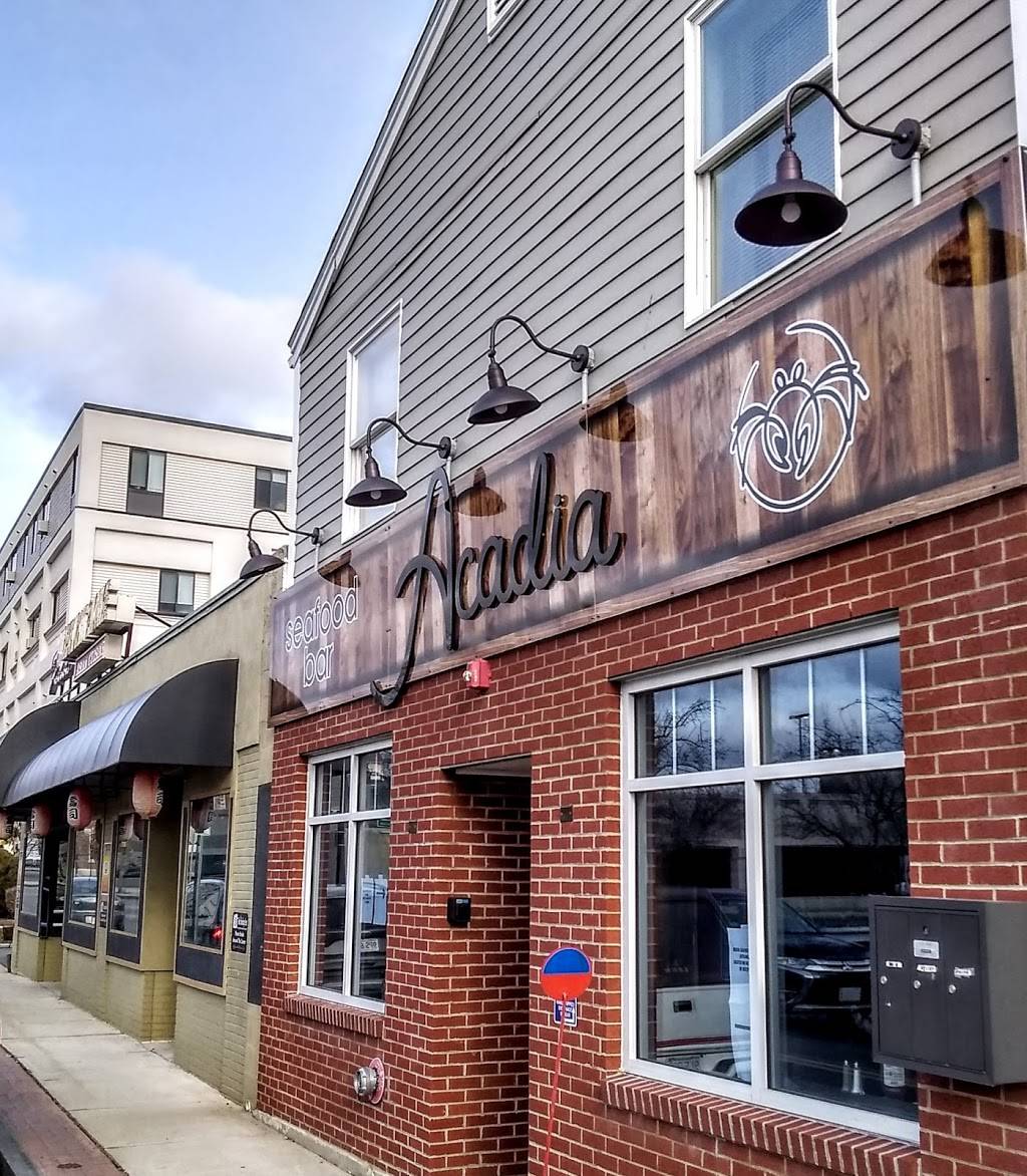 Acadia Seafood & Bar | restaurant | 15 School St, Taunton, MA 02780, USA | 5083862309 OR +1 508-386-2309
