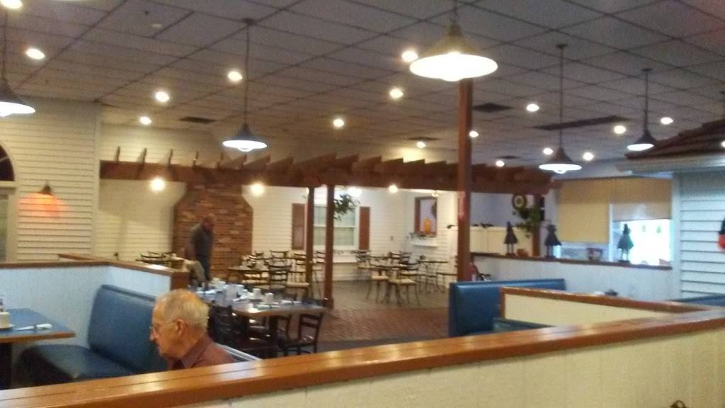 Angels House Of Pancakes | restaurant | 510 W Lincoln Ave, Goshen, IN 46526, USA | 5749715038 OR +1 574-971-5038