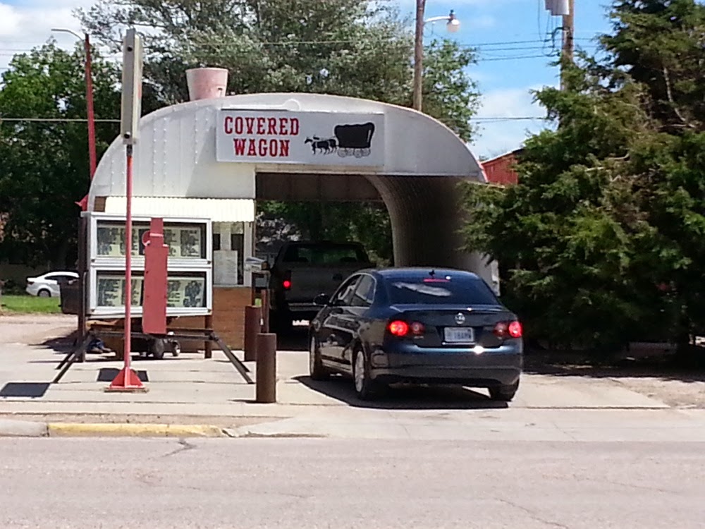 Covered Wagon Drive In | restaurant | 327 N Main St, Gordon, NE 69343, USA | 3082820120 OR +1 308-282-0120