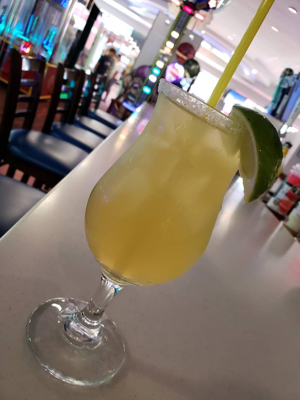 Johnny Rockets | restaurant | ROCK N FUN AT KAMAKANA ALI, 91-5431, Kapolei Pkwy #700, Kapolei, HI 96707, USA | 8086702626 OR +1 808-670-2626