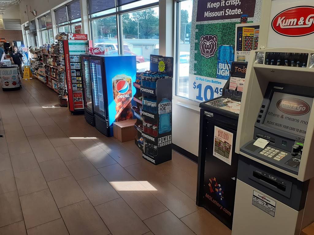 Kum & Go | meal takeaway | 1505 N National Ave, Springfield, MO 65803, USA | 4178620387 OR +1 417-862-0387