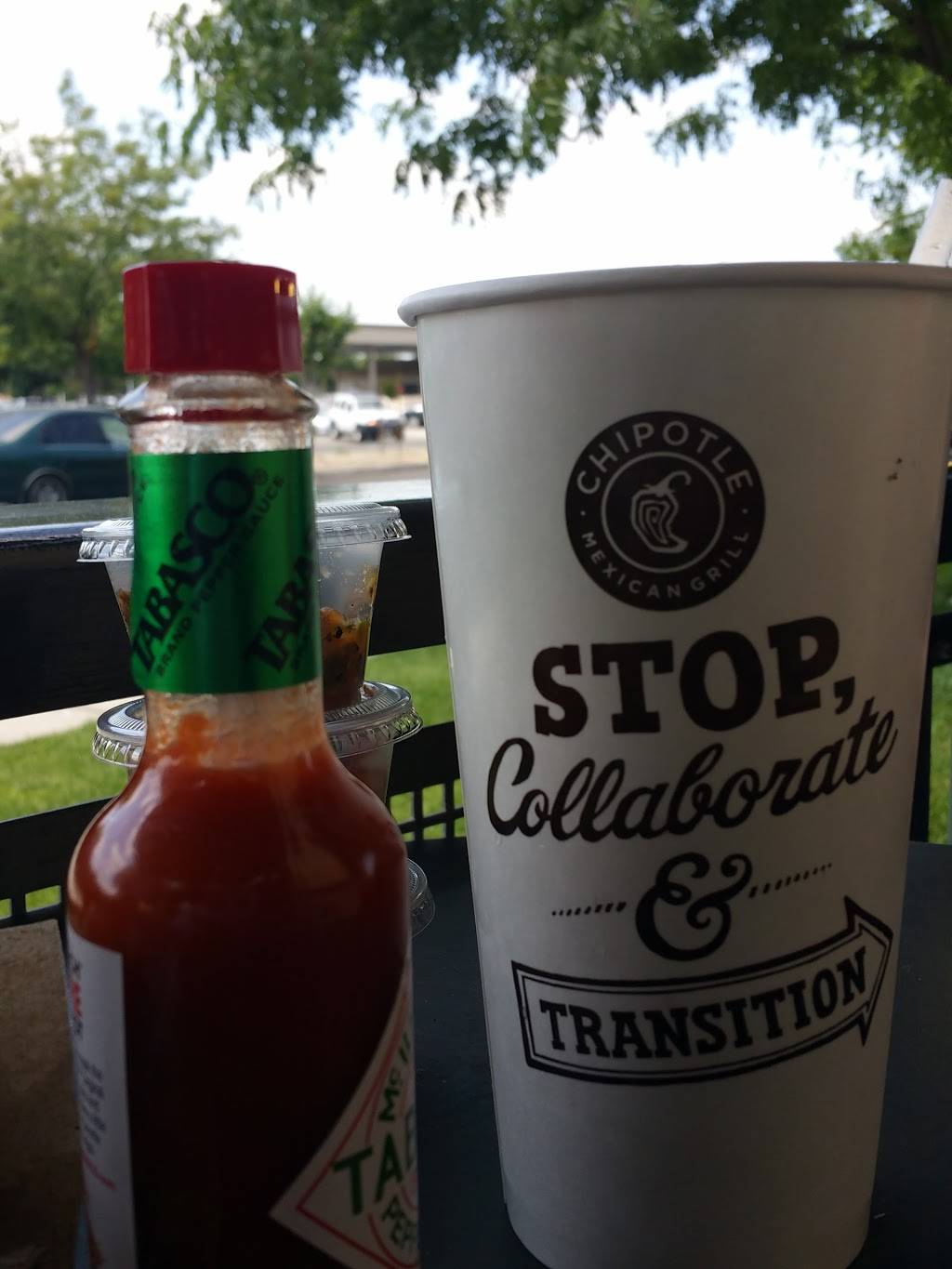 Chipotle Mexican Grill | restaurant | 3090 Countryside Dr, Turlock, CA 95380, USA | 2096567647 OR +1 209-656-7647