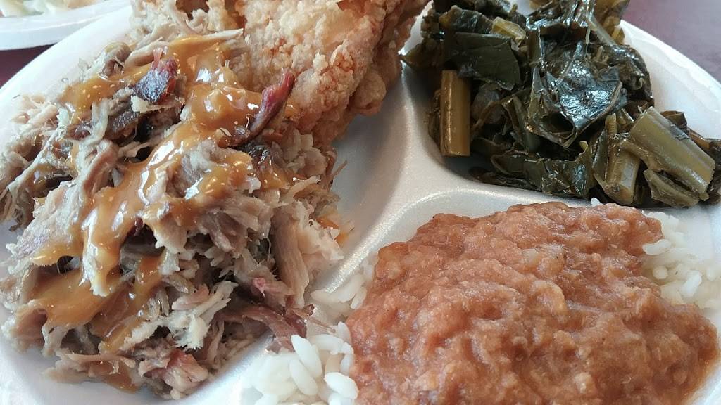 Dukes Barbecue | restaurant | 331 Folly Rd, Charleston, SC 29412, USA | 8437894801 OR +1 843-789-4801