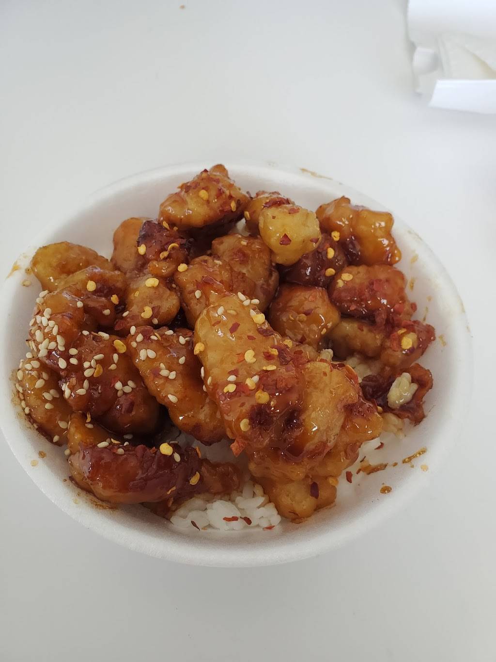 Yoshis Fresh Asian Grill | restaurant | 12202 N Cave Creek Rd, Phoenix, AZ 85022, USA | 6024854236 OR +1 602-485-4236