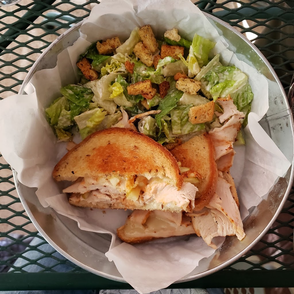 Animas River Beer Garden | restaurant | 501 Camino Del Rio, Durango, CO 81301, USA | 9702596580 OR +1 970-259-6580