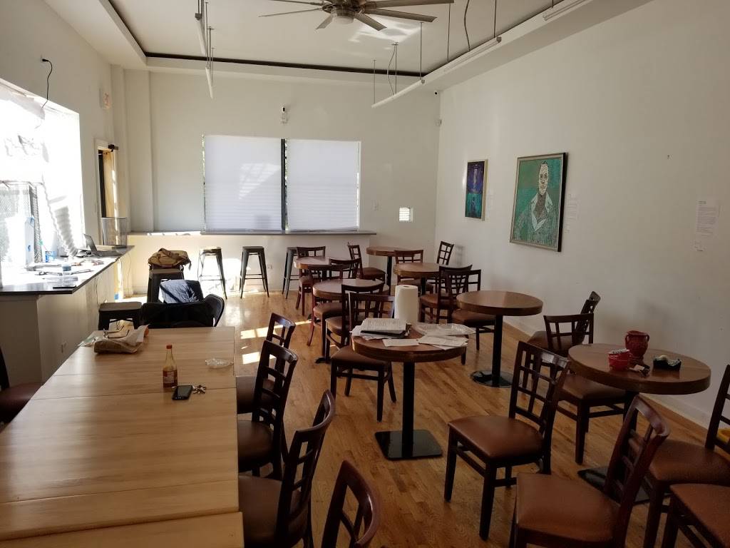 The Woodlawn | restaurant | 1200 E 79th St, Chicago, IL 60619, USA | 7089863008 OR +1 708-986-3008