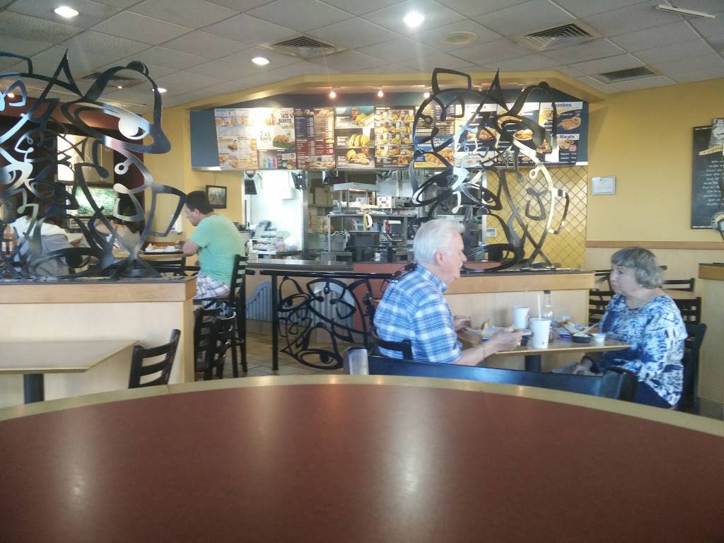 Taco Bell | meal takeaway | 731 Hebron Pkwy, Lewisville, TX 75057, USA | 2144885591 OR +1 214-488-5591