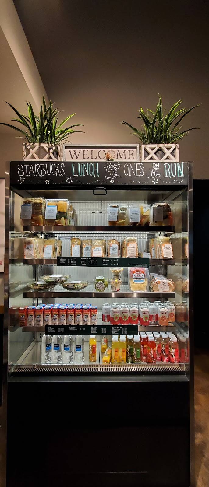 Starbucks | cafe | 1135 Truman St., San Fernando, CA 91340, USA | 8188370337 OR +1 818-837-0337