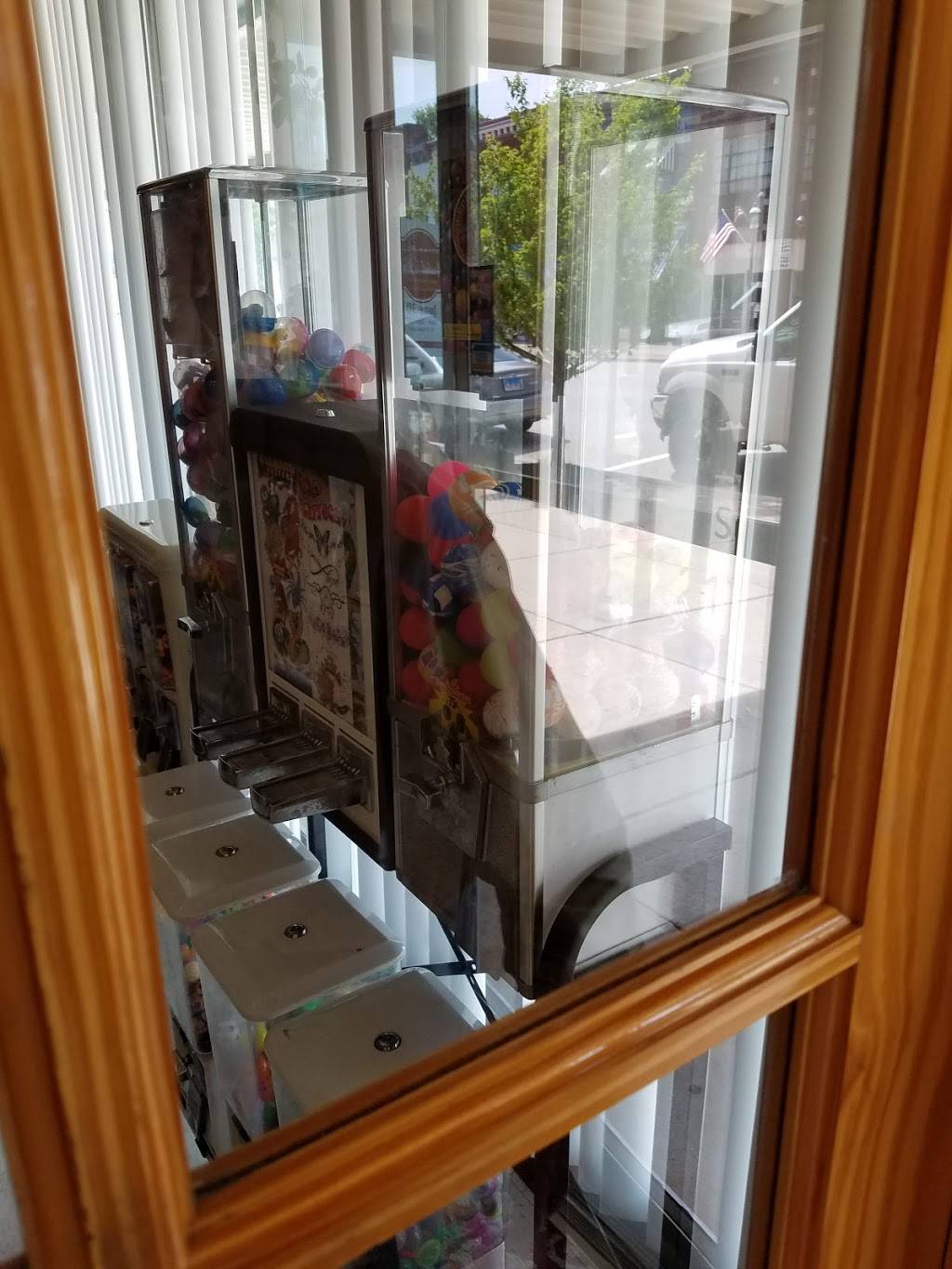 Happy China | restaurant | 624 Archer Ave, Marshall, IL 62441, USA | 2178263666 OR +1 217-826-3666