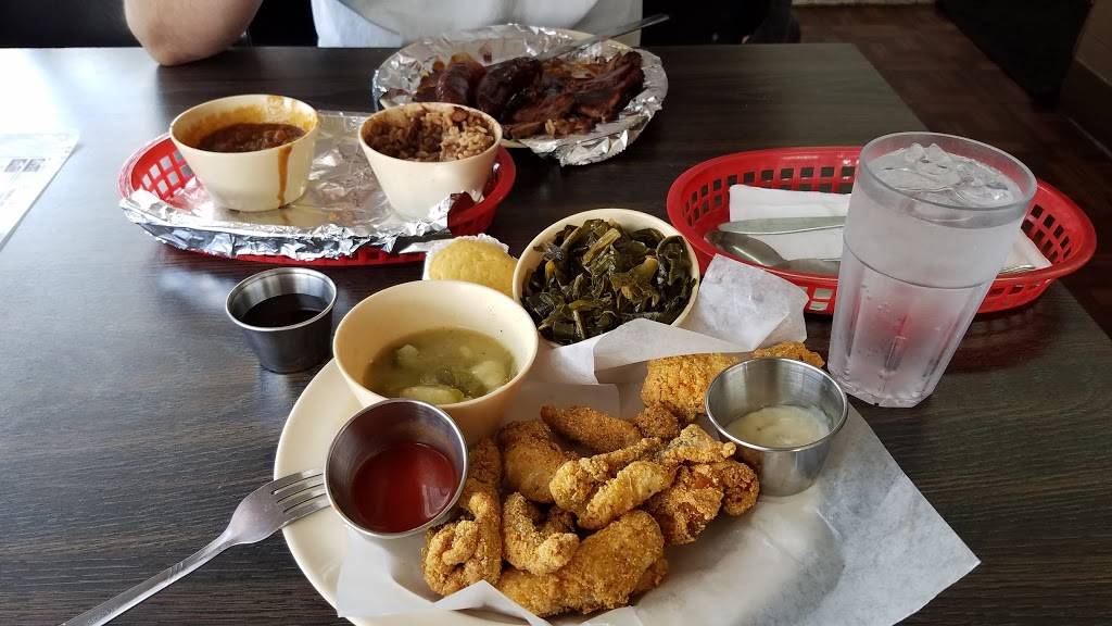 Carrie’s | restaurant | 1657 W Base Line St, San Bernardino, CA 92411, USA | 9097632220 OR +1 909-763-2220