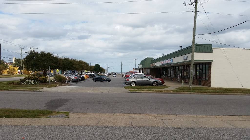 Carmens Market & Restaurant | restaurant | 9610 1st View St, Norfolk, VA 23503, USA | 7572165623 OR +1 757-216-5623