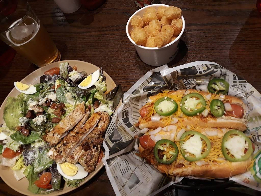 Wahlburgers | restaurant | 185 University Ave, Palo Alto, CA 94301, USA | 6503821389 OR +1 650-382-1389