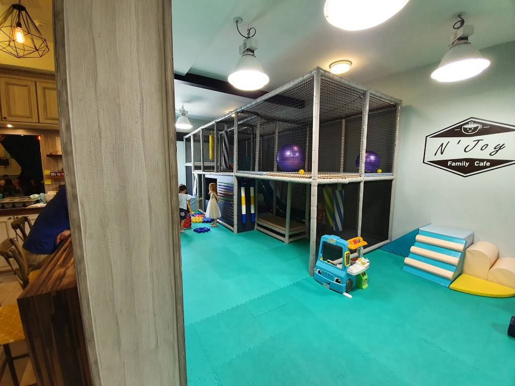 N’Joy Family Cafe | restaurant | 2872 Coney Island Ave, Brooklyn, NY 11235, USA | 7189424443 OR +1 718-942-4443