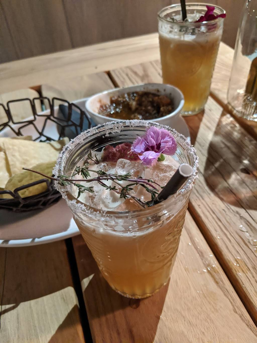 Tocaya Organica | restaurant | 2525 E Camelback Rd, Phoenix, AZ 85016, USA | 4803783910 OR +1 480-378-3910