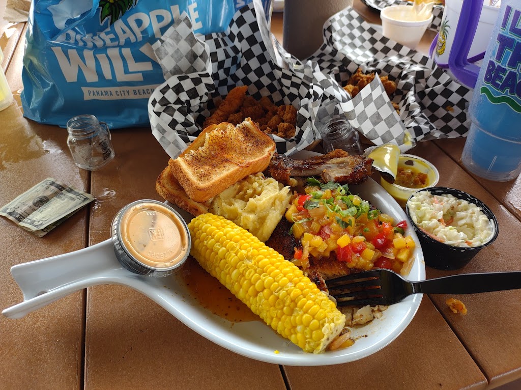 Pineapple Willys Restaurant | restaurant | 9875 S Thomas Dr, Panama City Beach, FL 32408, USA | 8502350928 OR +1 850-235-0928