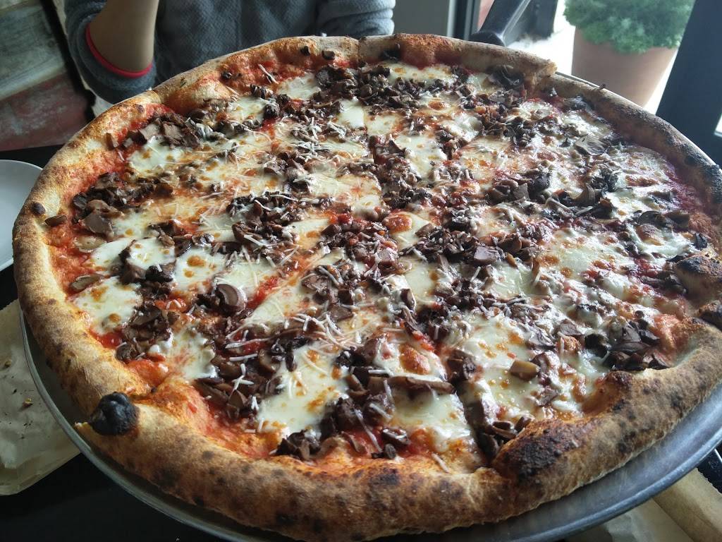 Long Bridge Pizza Co. | restaurant | 2347 3rd St, San Francisco, CA 94107, USA | 4158298999 OR +1 415-829-8999