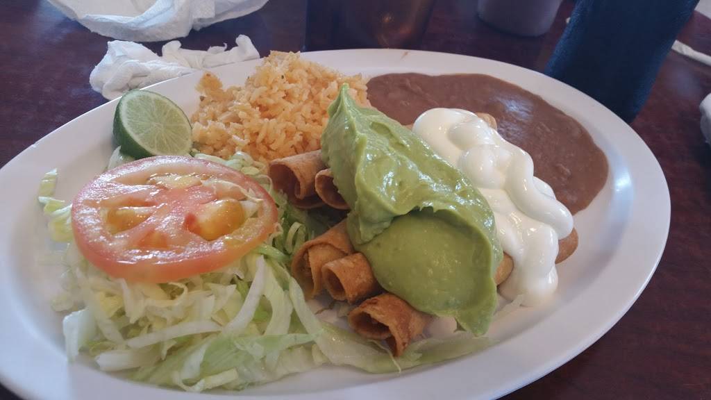 Pollos Asados La Silla | restaurant | 8500 Almeda Genoa Rd, Houston, TX 77075, USA | 7139914411 OR +1 713-991-4411