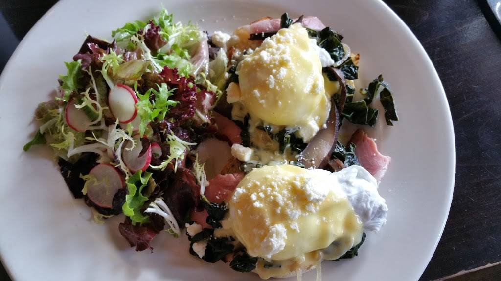 The Village Idiot | restaurant | 7383 Melrose Ave, Los Angeles, CA 90046, USA | 3236553331 OR +1 323-655-3331