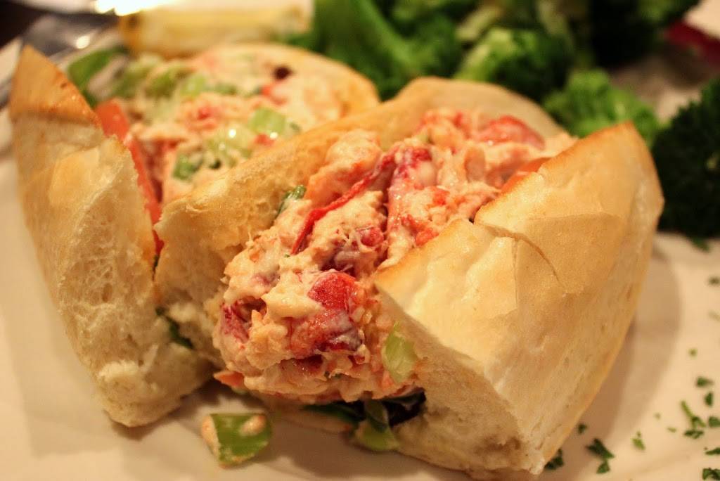 Claws Seafood House | restaurant | 167 Rehoboth Ave, Rehoboth Beach, DE 19971, USA | 3022272529 OR +1 302-227-2529