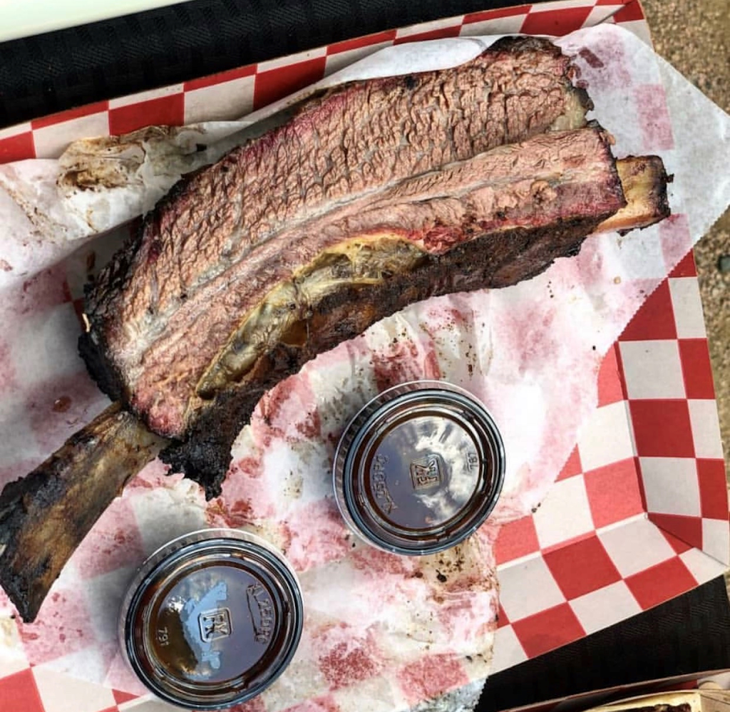 Daynes Craft Barbecue | restaurant | 2000 W Berry St, Fort Worth, TX 76110, USA | 6824720181 OR +1 682-472-0181