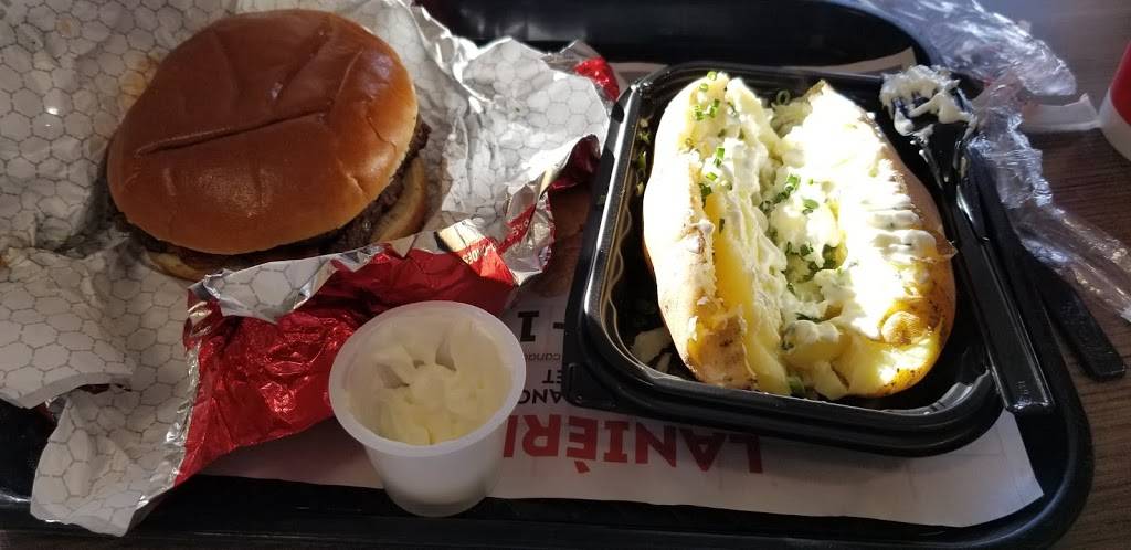 Wendys | restaurant | 7295 Des, Boulevard des Galeries dAnjou, Anjou, QC H1M 2W2, Canada | 5143553230 OR +1 514-355-3230