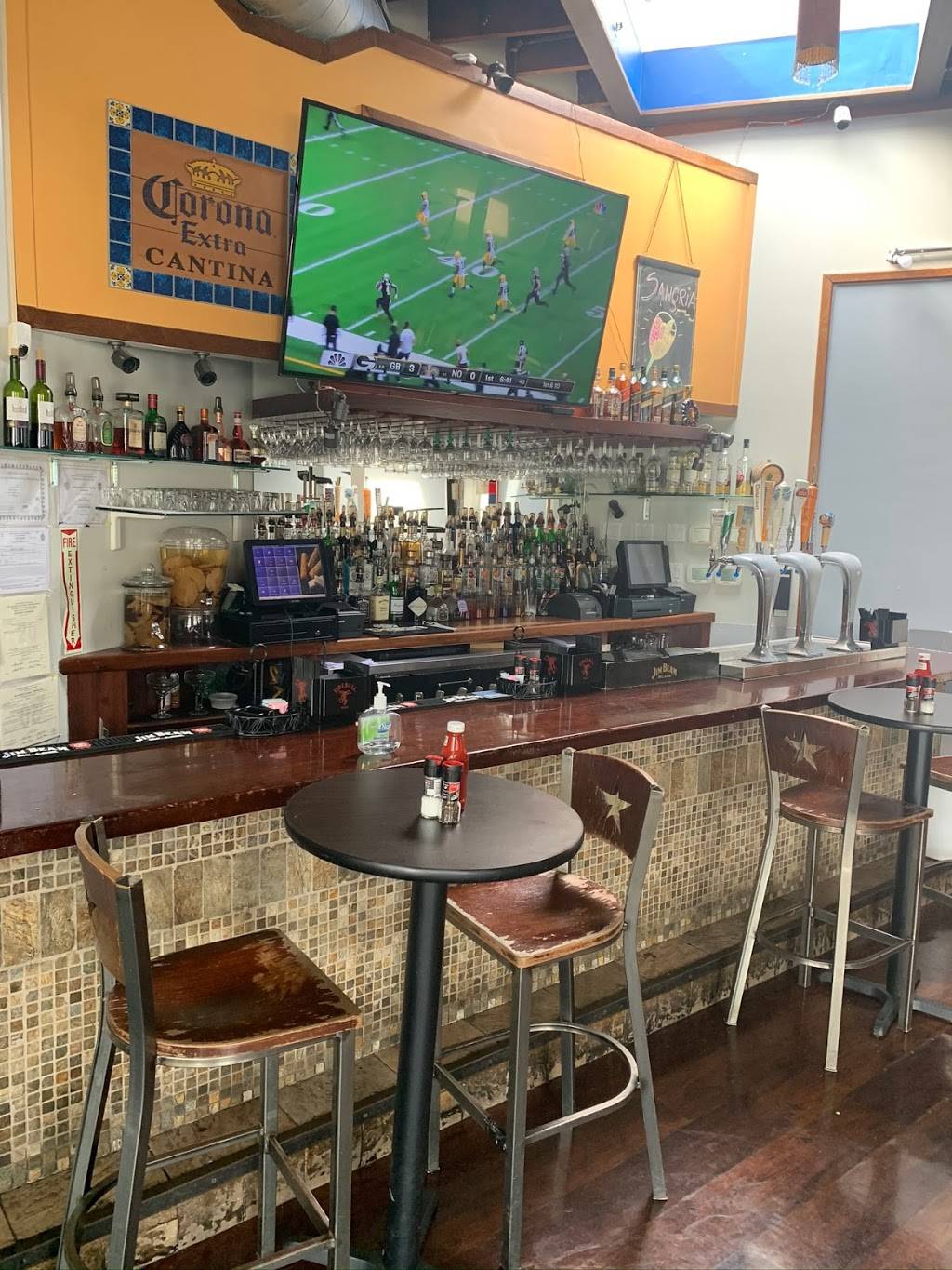 Tropical Cafe with Cesar Martins (Framingham) | restaurant | 85 Hollis St, Framingham, MA 01702, USA | 5088798760 OR +1 508-879-8760